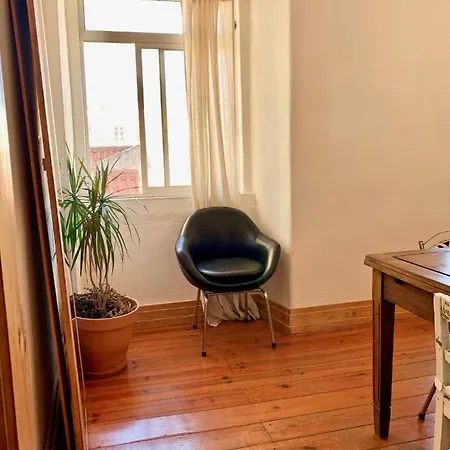 アパート Typical River View Cosy And