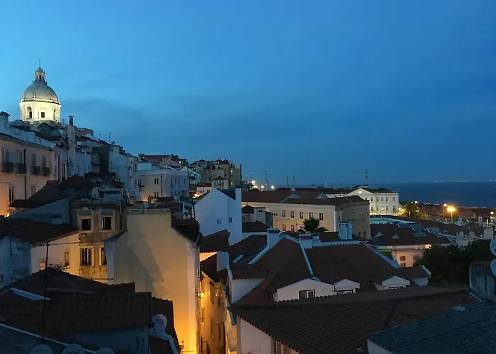 Typical River View Cosy And * Lisboa